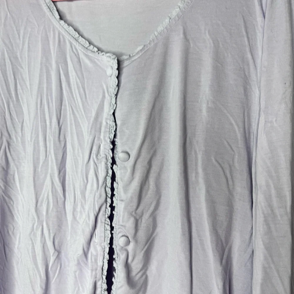 Cardigan lilac long sleeve button up ruffle frilly hem trim soft cozy comfy cute - Picture 4 of 8